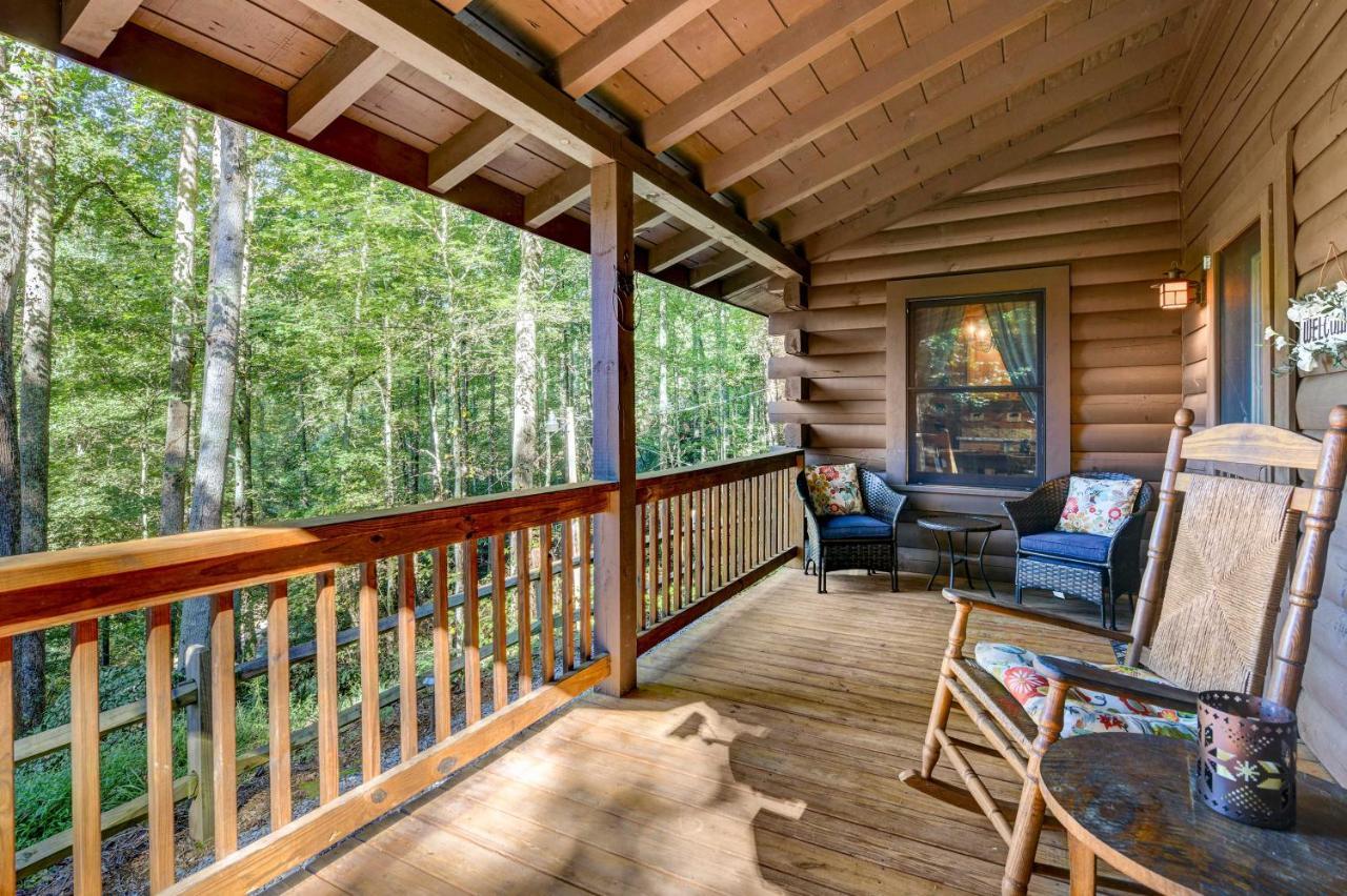 Waynesville Cabin With Covered Deck And Fire Pit! Lake Junaluska Luaran gambar